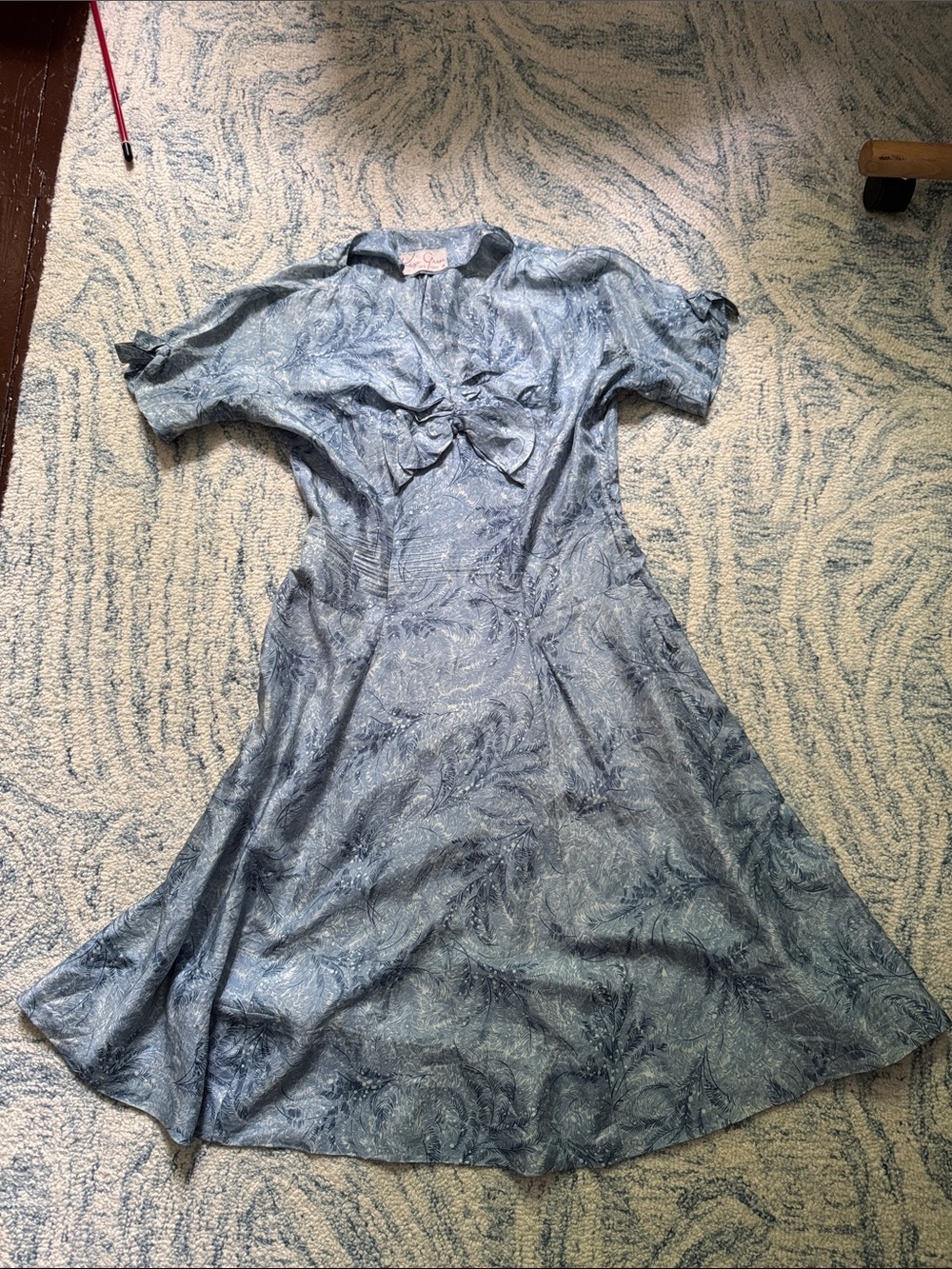 1940s vintage Kaye Greer New York silk bow fit, and flare dress s/m